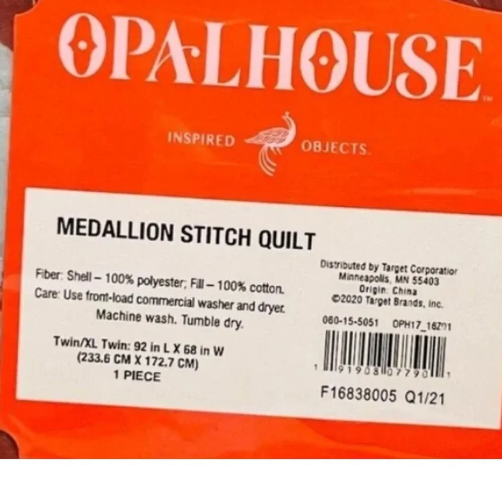 NWT Opalhouse Medallion Peacock Stitch Quilt
